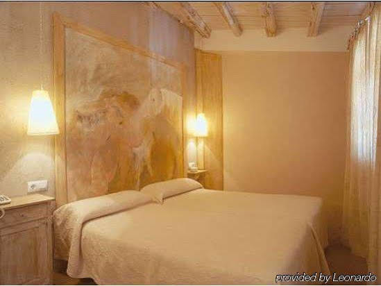 Posada Restaurante Casa De La Sal กันเดลาริโอ ภายนอก รูปภาพ
